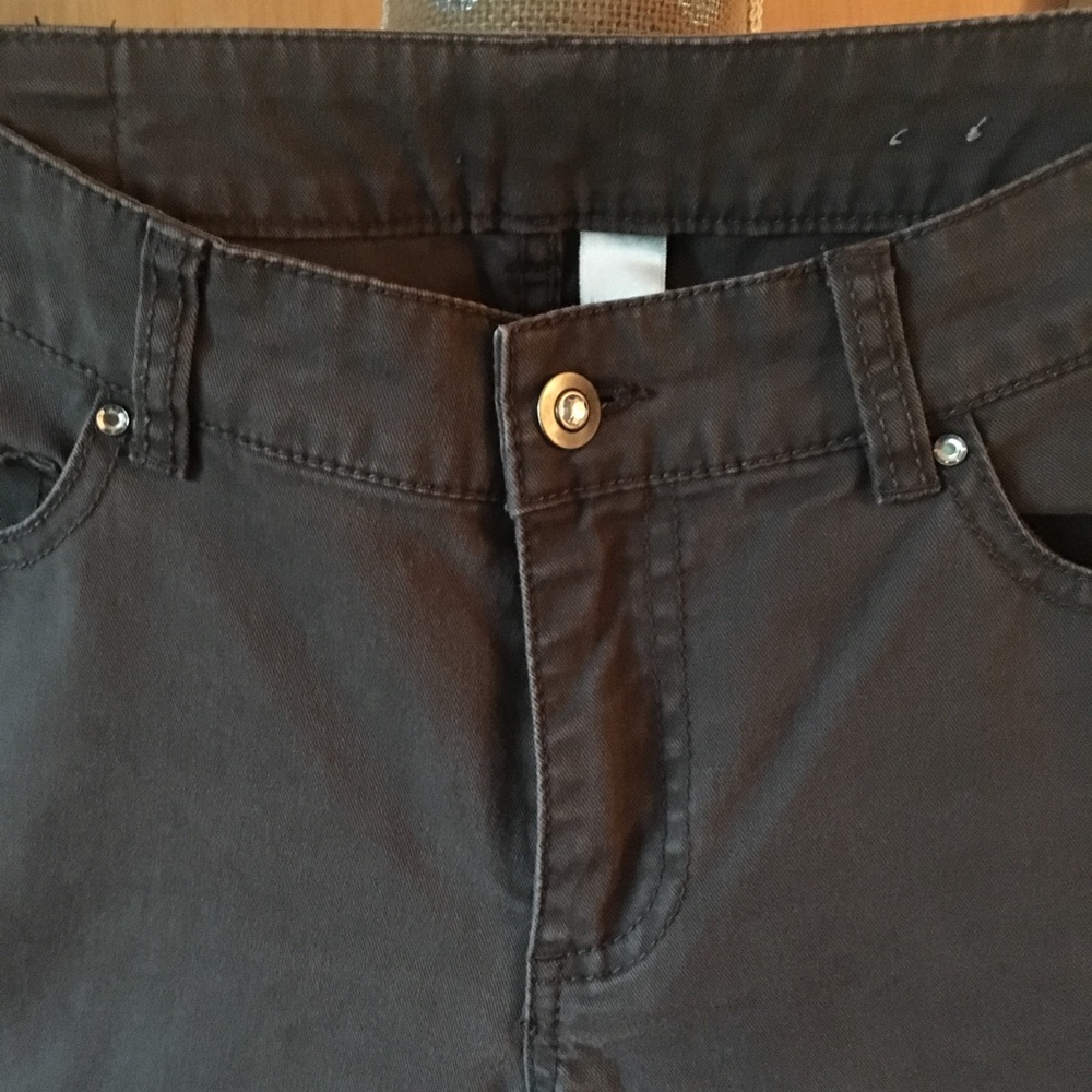 🌹3/$25🌹Chico’s Brown 5 Pocket Pants, size 0.5 - Picture 3 of 7